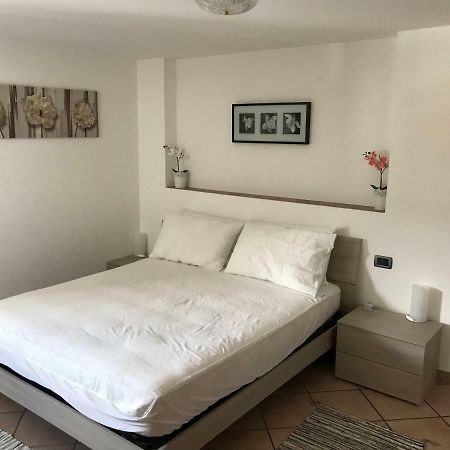 Casa Vacanze Nicoletta อาออสตา ภายนอก รูปภาพ