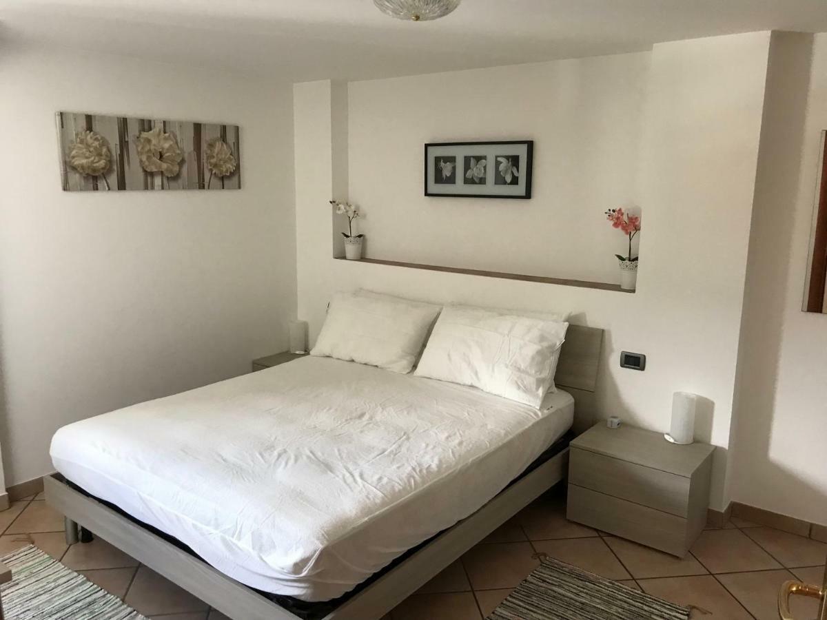 Casa Vacanze Nicoletta อาออสตา ภายนอก รูปภาพ