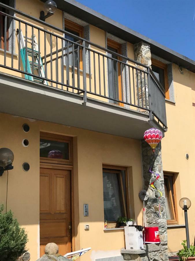 Casa Vacanze Nicoletta อาออสตา ภายนอก รูปภาพ